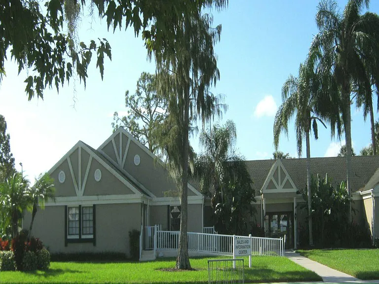 461 Cecilia Dr #461E — Photo 13