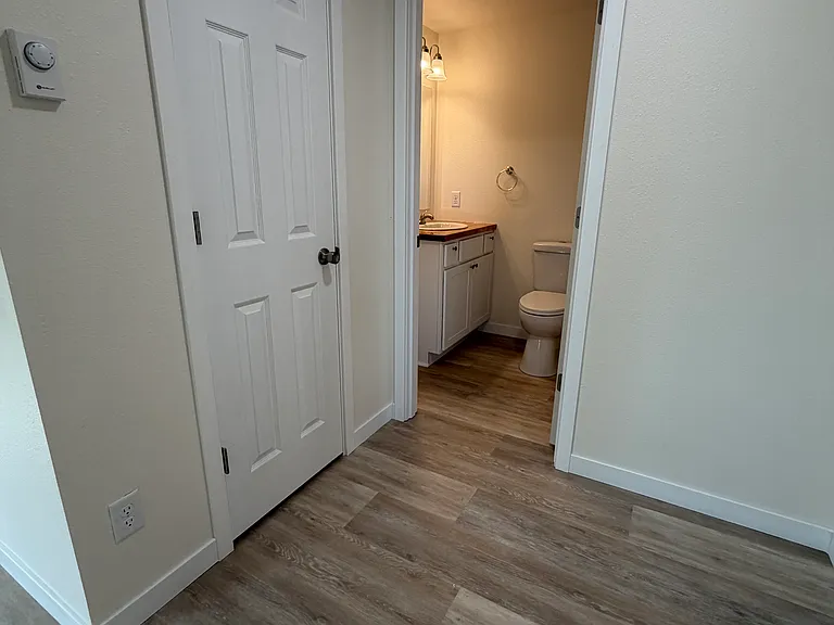 1141 S Nebraska Ave — Photo 13