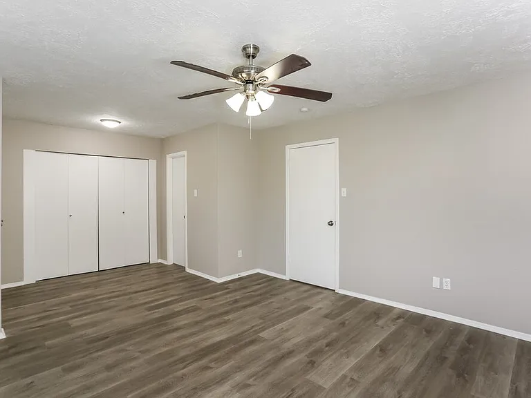 4218 Mohawk St — Photo 13