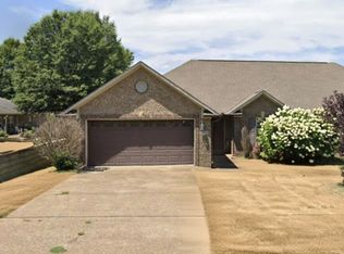 8225 Dogwood Ln, Milan, TN 38358