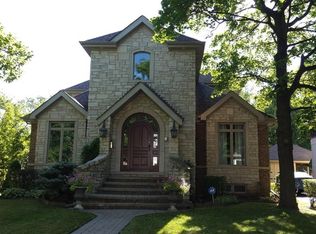 427 S Cumberland Ave, Park Ridge, IL 60068