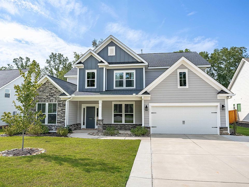 1st image of 744 Cold Springs Ln