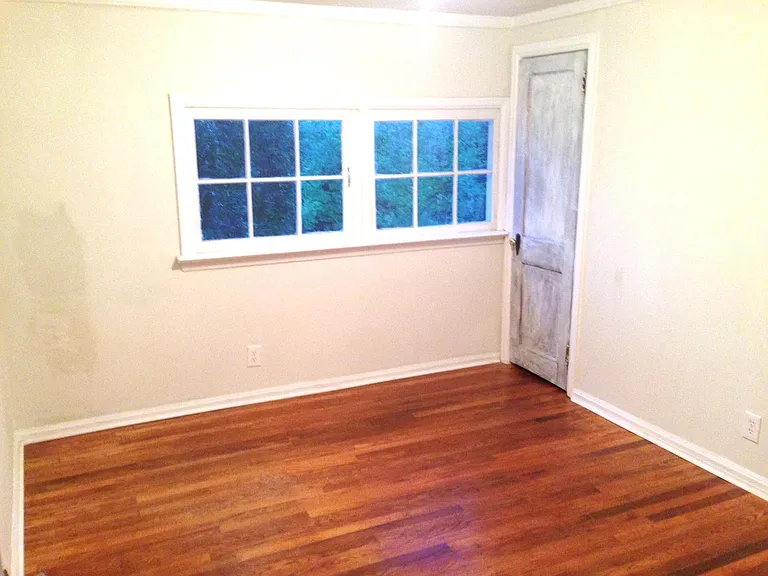 Sloan Cir SE — Photo 6