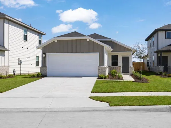 18038 Lasso Mills Dr, Hockley, TX 77447