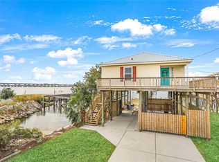 327 Lakeview Dr, Slidell, LA 70458