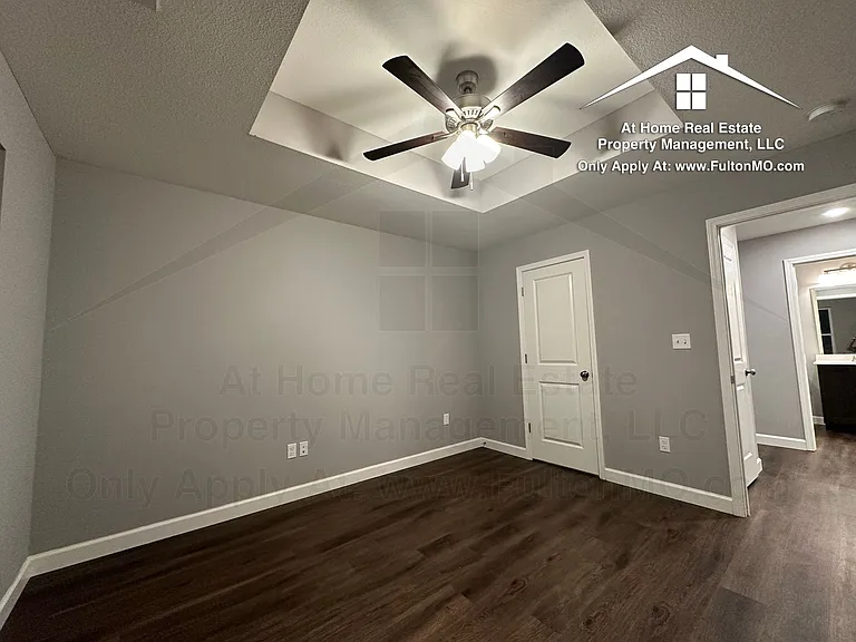 2620 N Bluff St #203 — Photo 13