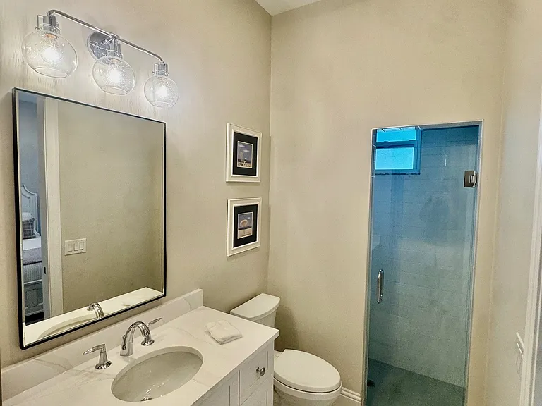 32 Bay Head Ln — Photo 14