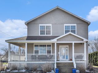 100 N Eagle St, New Buffalo, MI 49117