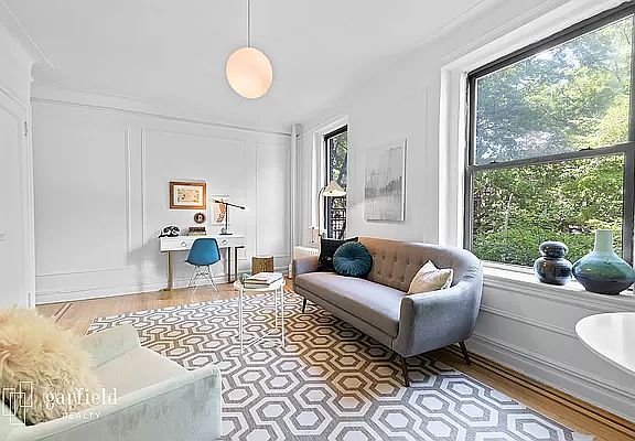 2nd image of 300 8th Ave APT 2L