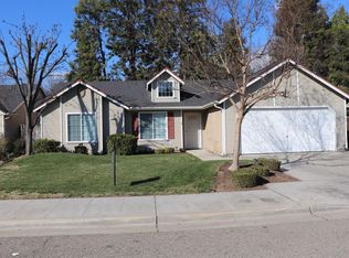4630 W Chennault Ave, Fresno, CA
