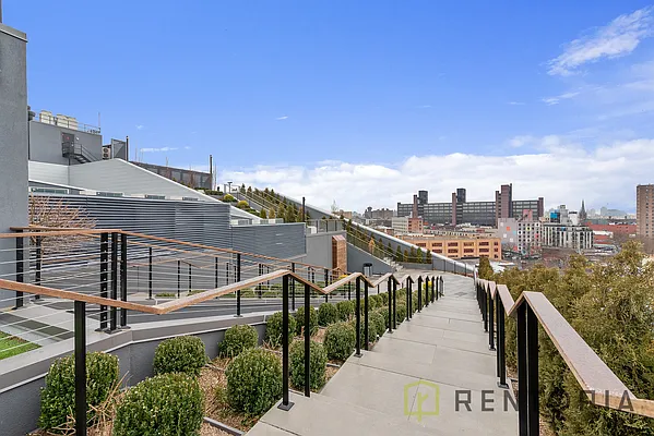 Rented by The KCI Group | media 61