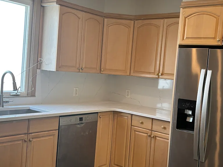 119 Sheridan Ave #1 — Photo 4