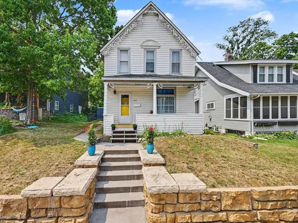 144 3rd Ave S, South Saint Paul, MN 55075