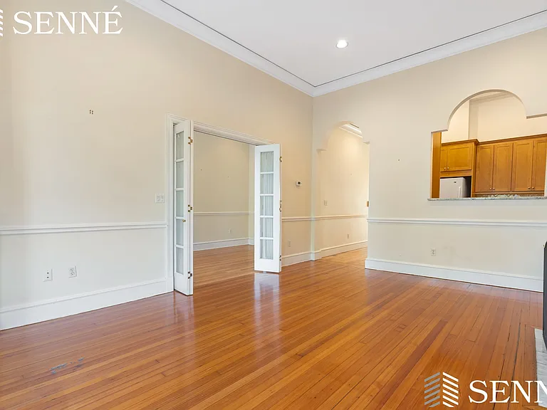 216-218 Commonwealth Ave #4 — Photo 13