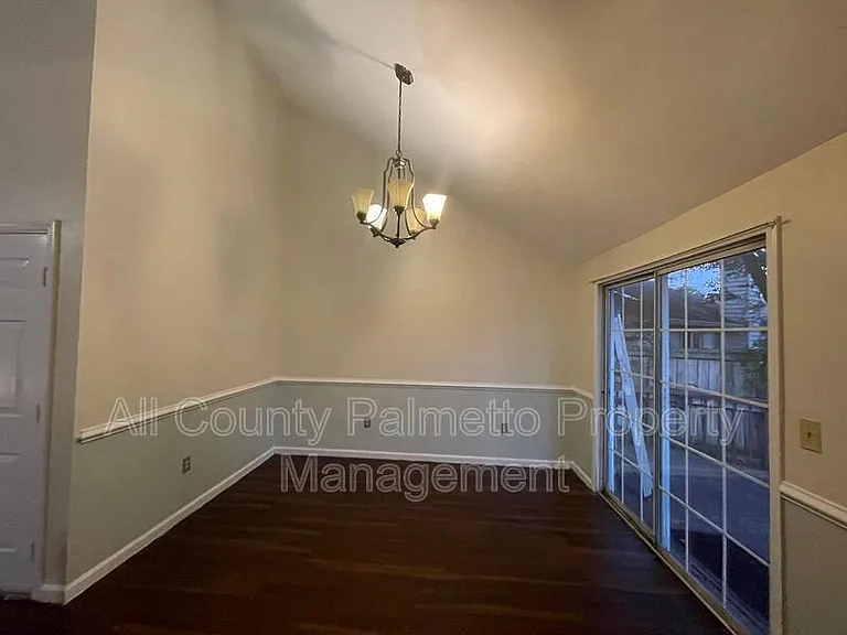 107 Persimmon Cir — Photo 5
