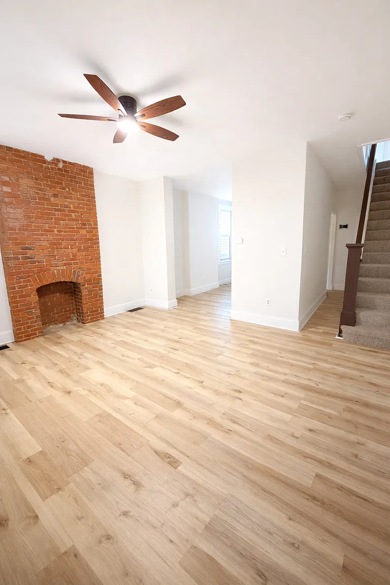 121 Elizabeth Ave photo 1
