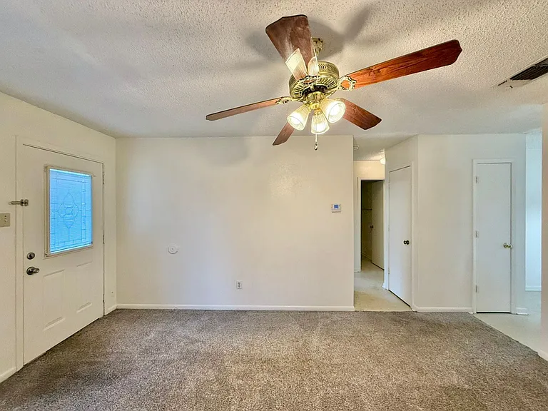1708 Alpine Rd #C1 — Photo 4