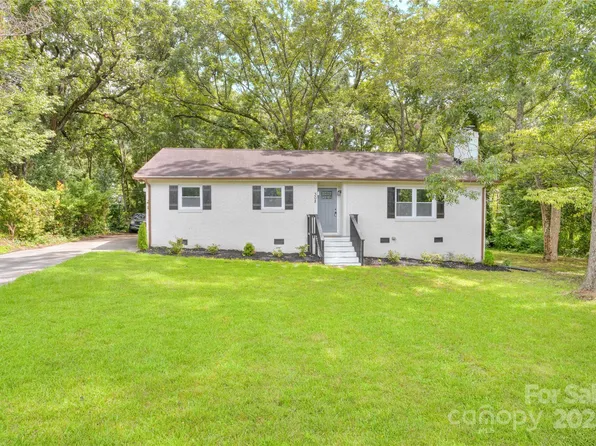 308 Mh Camp Hwy, Grover, NC 28073