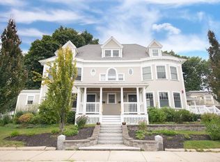 2 Benton Rd #3, Somerville, MA 02143