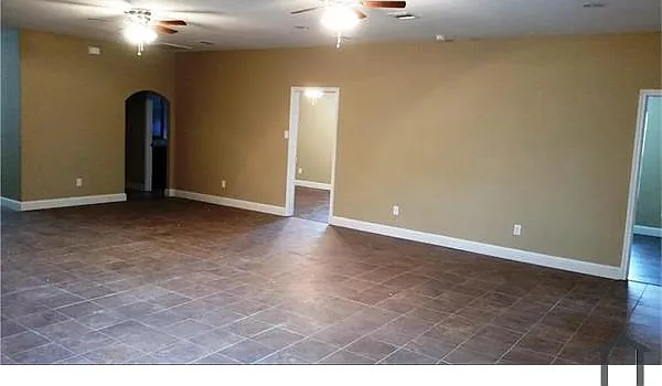 9704 Santa Monica Dr — Photo 5