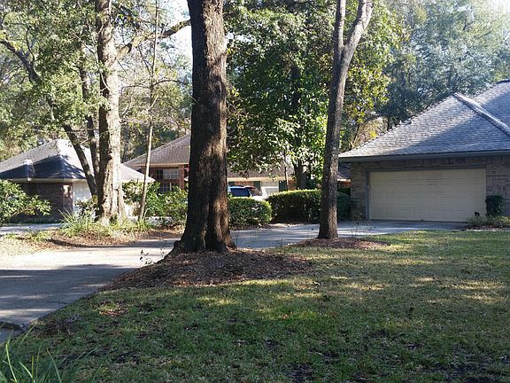3rd image of 12221 Dividing Oaks Trl E