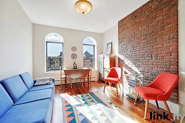 Sold by Link NY Realty | media 2