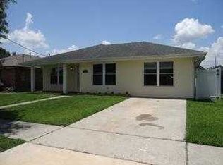 2724 Torres Dr, Saint Bernard, LA 70085