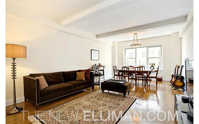 Sold by Douglas Elliman | media 19