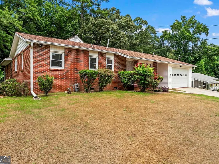 3769 Amber Rd NW — Photo 2