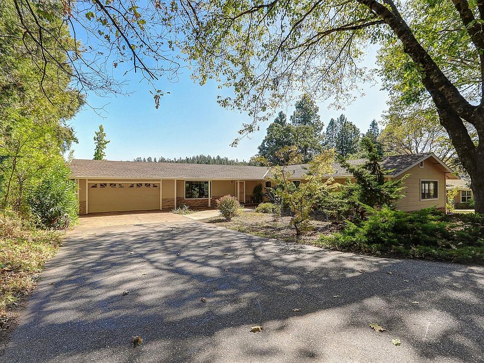 1st image of 16157 Langley Pl