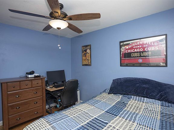 4th image of 211 Skylark Dr