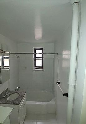 4th image of 10240 62nd Ave APT 4R