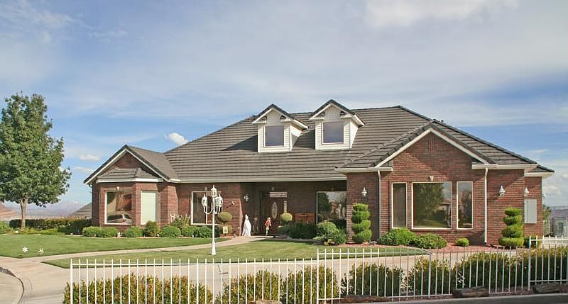 2nd image of 1816 E 540 South Cir
