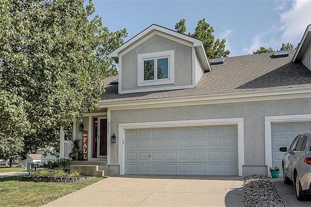 1st image of 8211 NW Bradford Ct