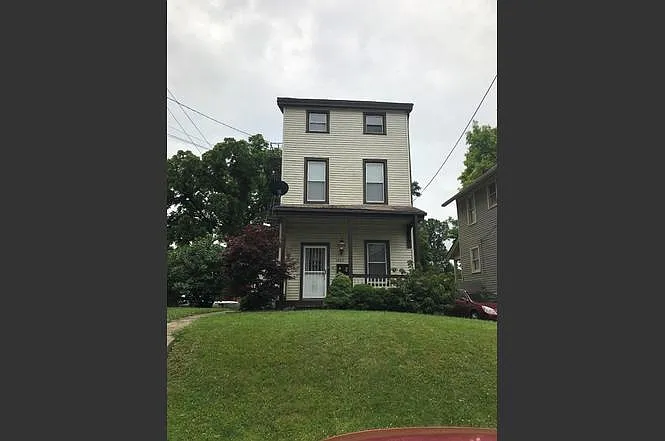 Building Photo - 1917 Mills Ave #1