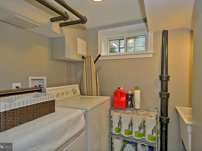3610 24th St NE — Photo 25