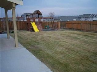 1310 S 38th Ave, West Richland, WA 99353