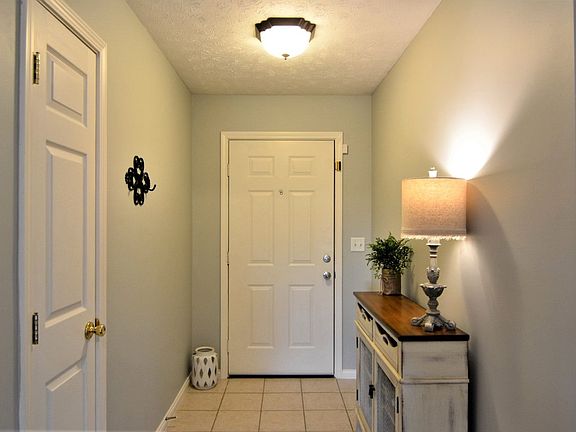 2nd image of 4607 Baywood Ct