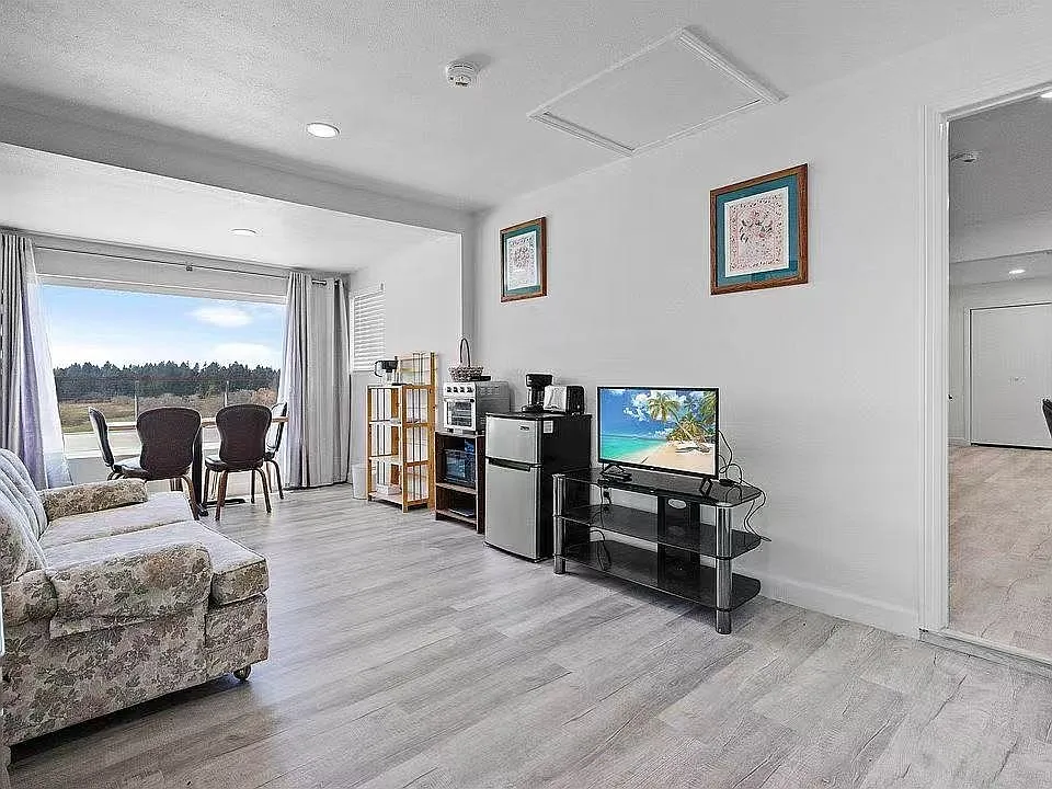 1 bedroom, 1 bathroom and 1 living room fully furnished — Photo 3