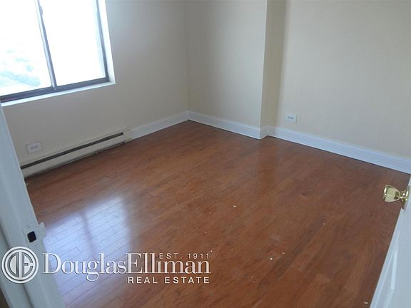 2nd image of 1295 5th Ave APT 26B