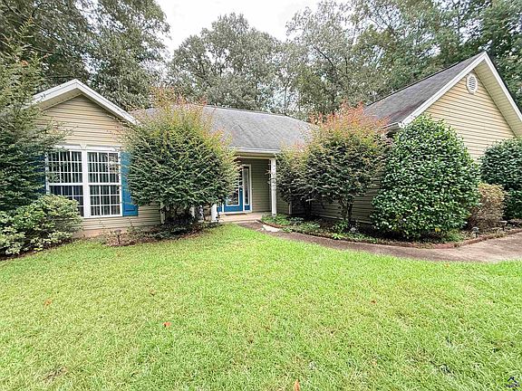2nd image of 1183 Camden Ct