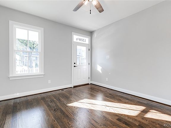 3rd image of 1208 1/2 N 19th St