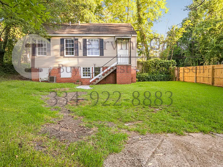 1501 Winona Ave — Photo 15