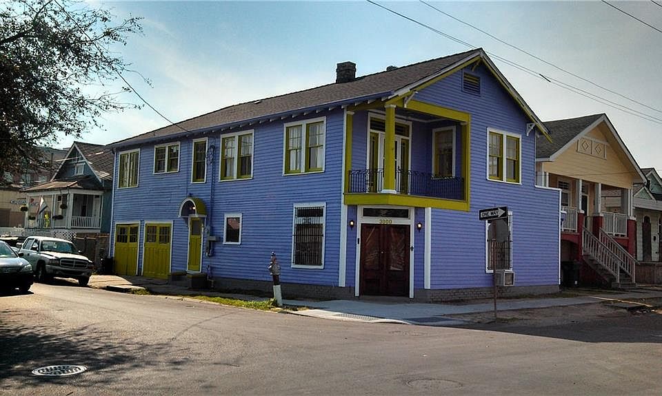 1st image of 3000 Baudin St