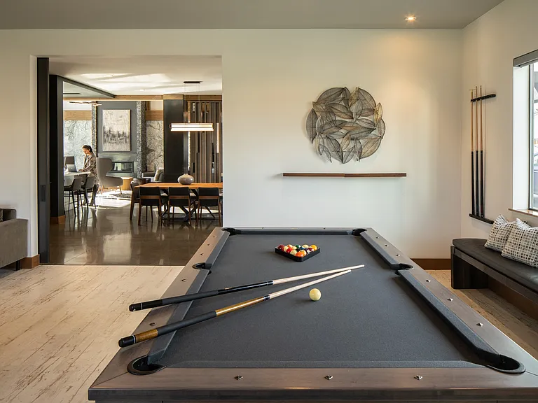 Glacier Run Apartments — Photo 22