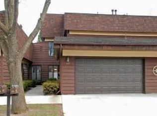 635 16th St SW, Rochester, MN 55902