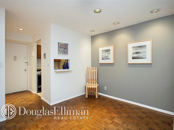 2nd image of 77 Bleecker St APT 222E