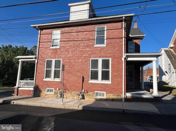 25 & 31 N Poplar St, Elizabethtown, PA 17022
