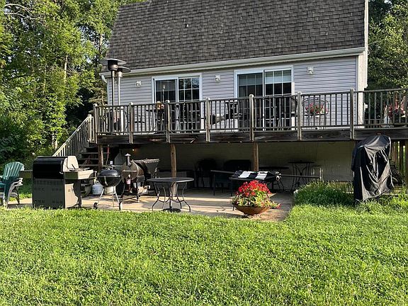 2nd image of 3290 Worgess Rd