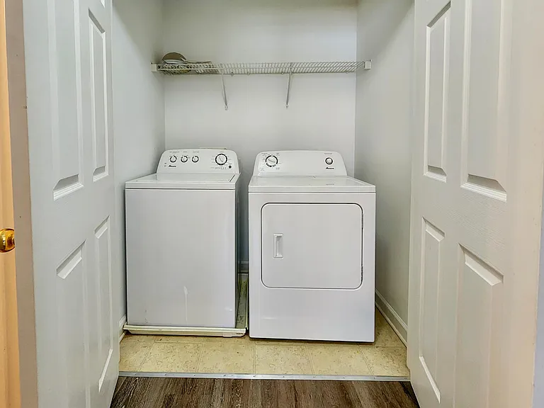 5361 Paramount View Way — Photo 27